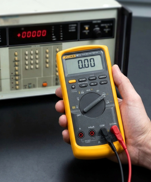 Laboratorio de Magnitudes Eléctricas